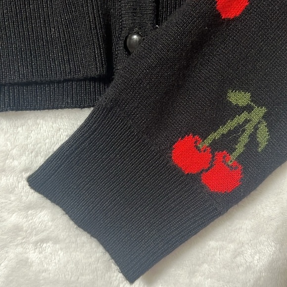 Riverdale Cherry Intarsia Cardigan Sz S - Picture 7 of 15